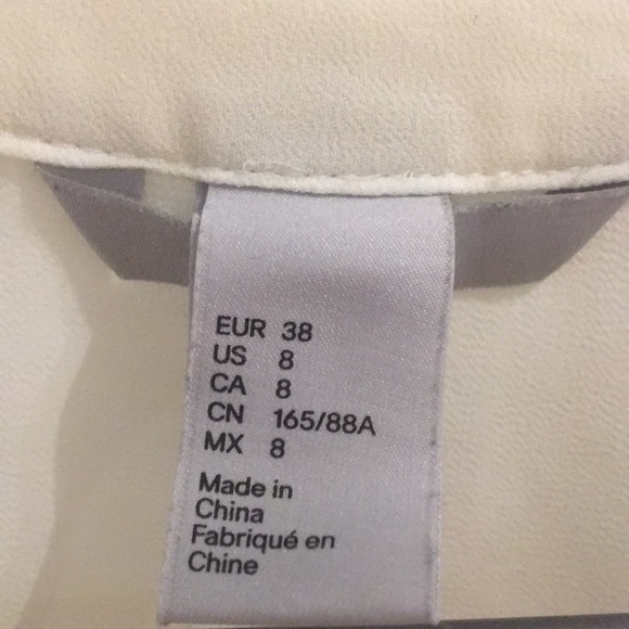 Off-white H&M Blouse - Picture 2 of 2